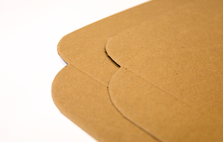 Butterfly-cut push-pull sheets